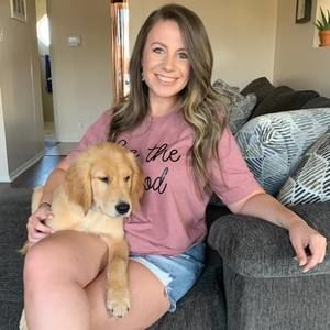 Meet your Posher, Cassandra